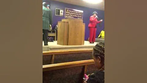 Dr Teresa Floyd