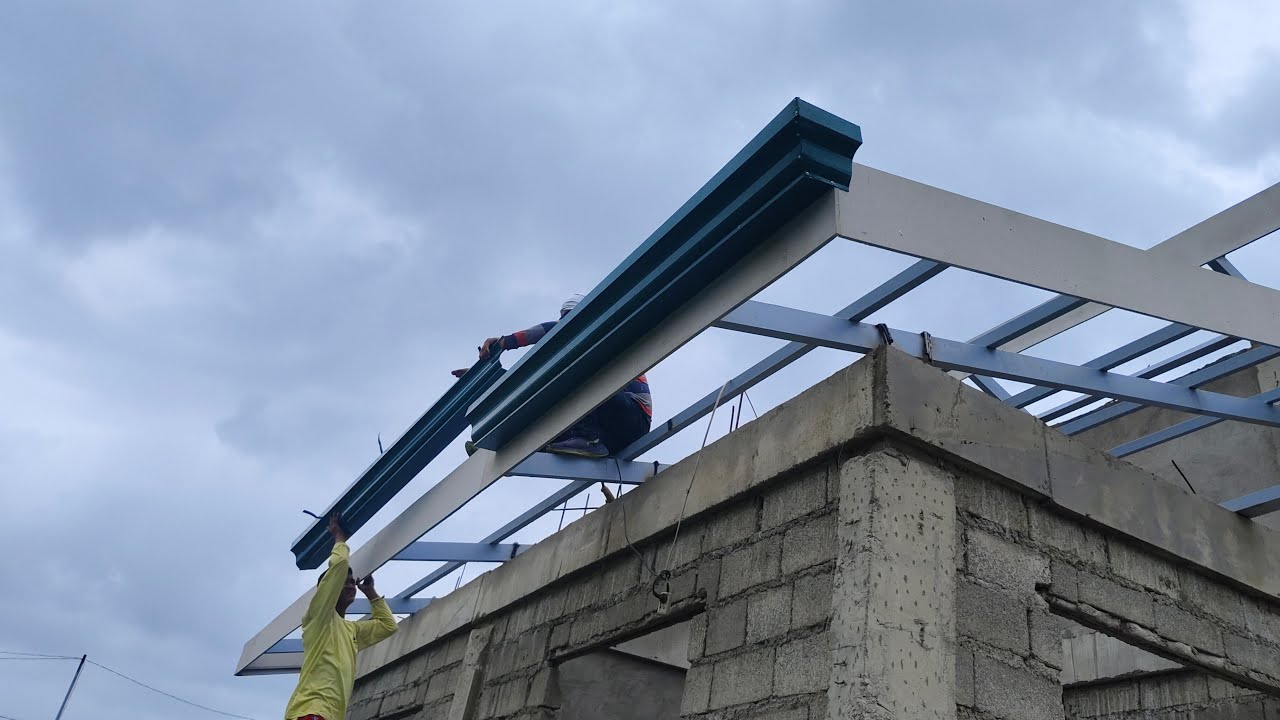 PANGARAP NA TAHANAN NI KALINGAP TOPHER SINIMULAN NA ANG PAG KABIT NG GATER