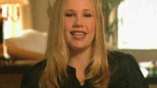 Caitlin Van Zandt's video Diary - Caitlin discusses changes since in her life since LAP-BAND AP®  System surgery Details