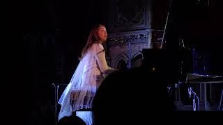Laufey - snow white | union chapel 30/06/25