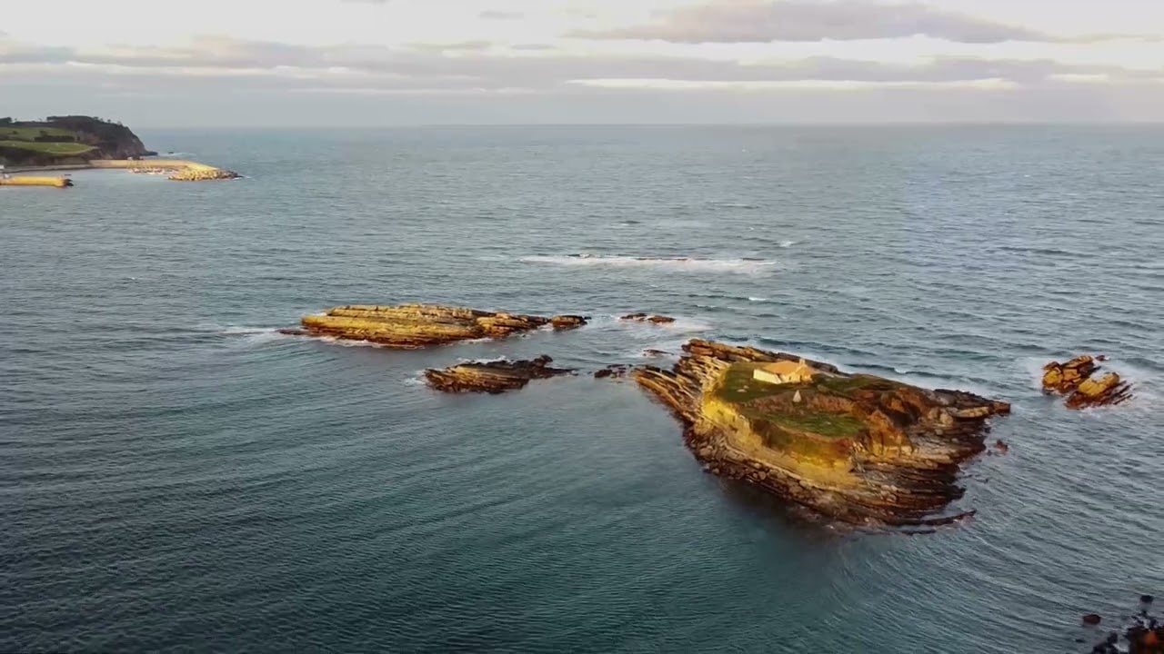Playa de Aramar o del Dique (Concejo de Gozón - Asturias)