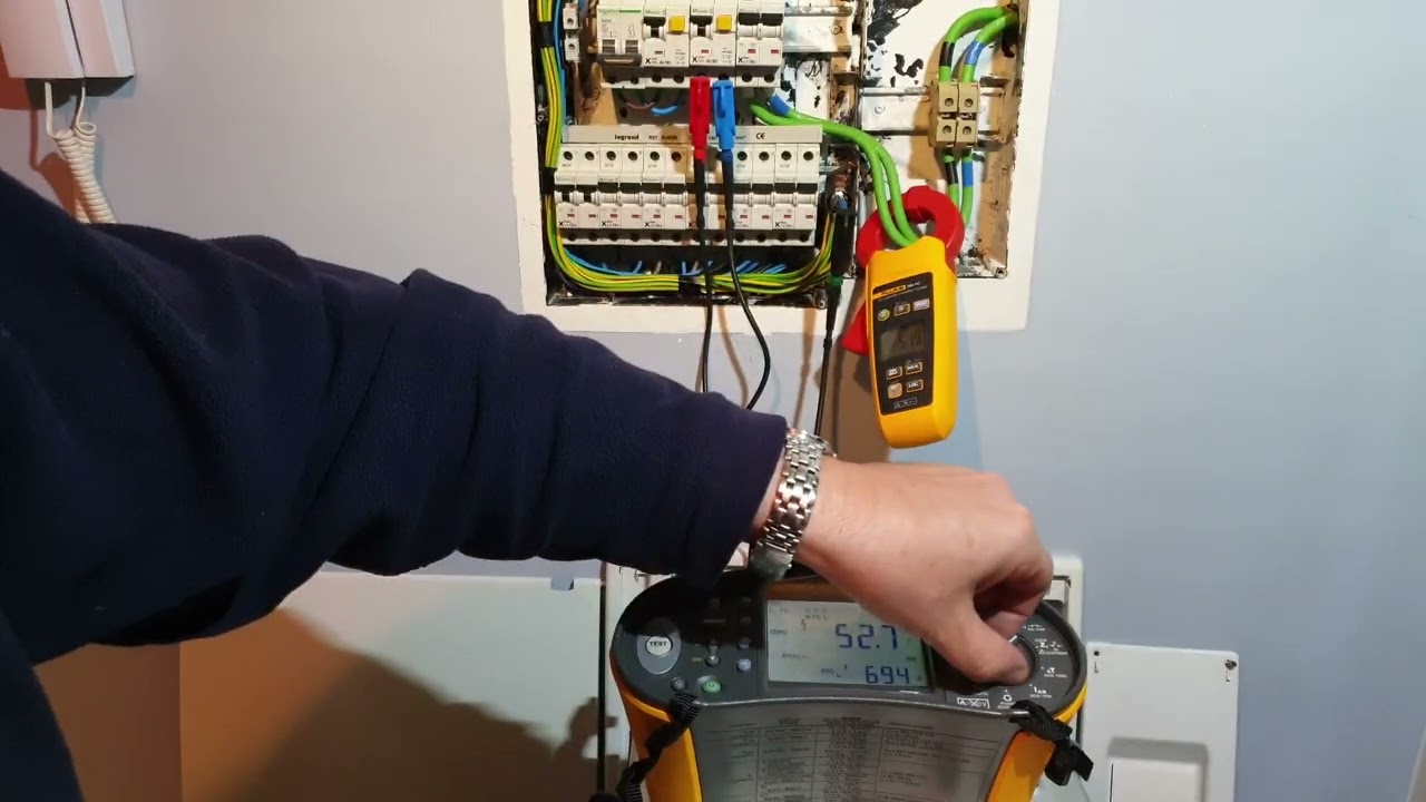 MER:Medidas Eléctricas Reglamentarias    Fluke 1664Fc