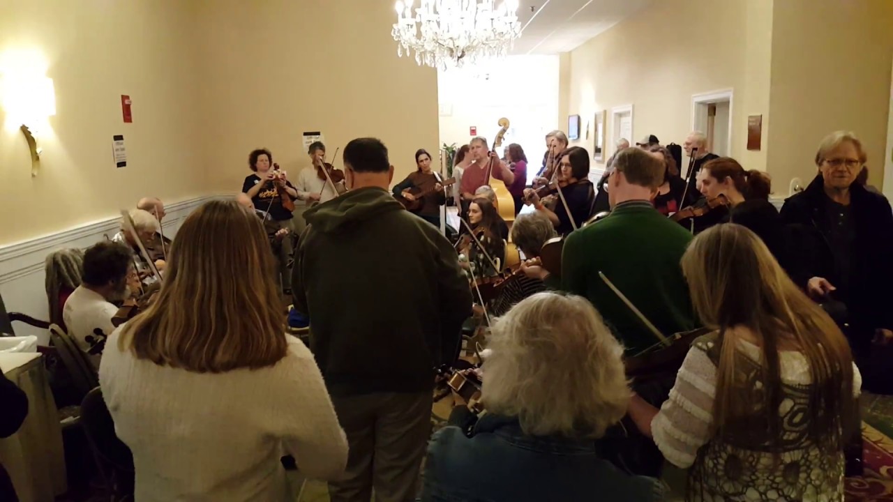 Fiddle Hell 2016 hallway jam - YouTube