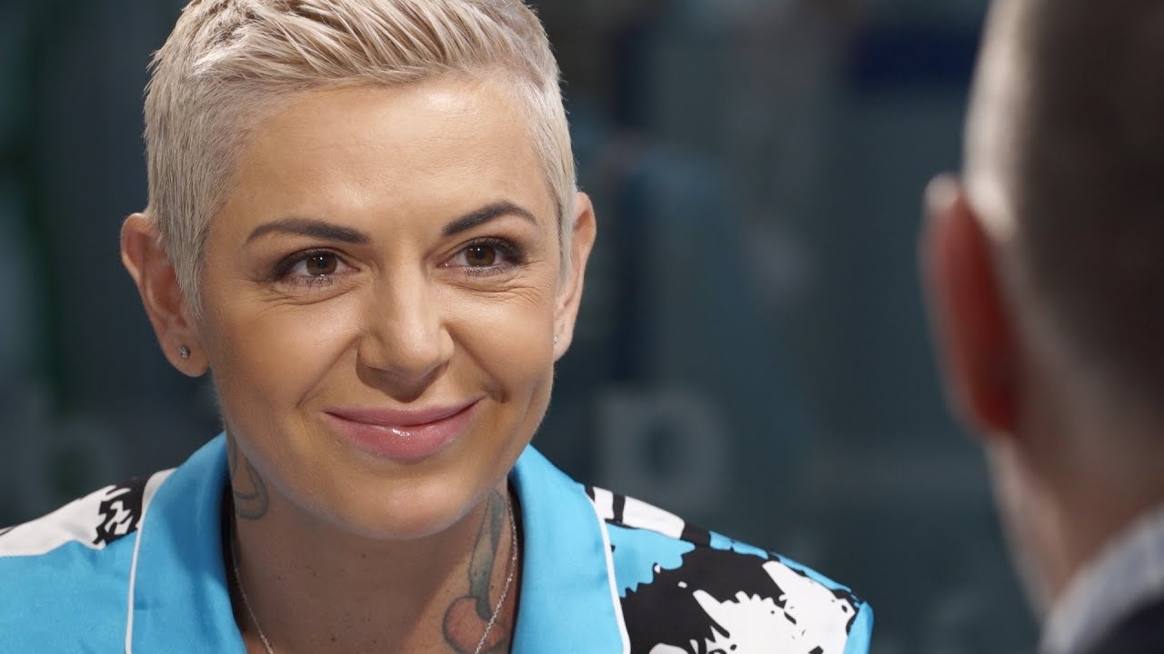 Lidé mi dají sami sebe a já si pak dělám, co chci. Mia Khalifa byla v pohodě, říká tatérka celebrit