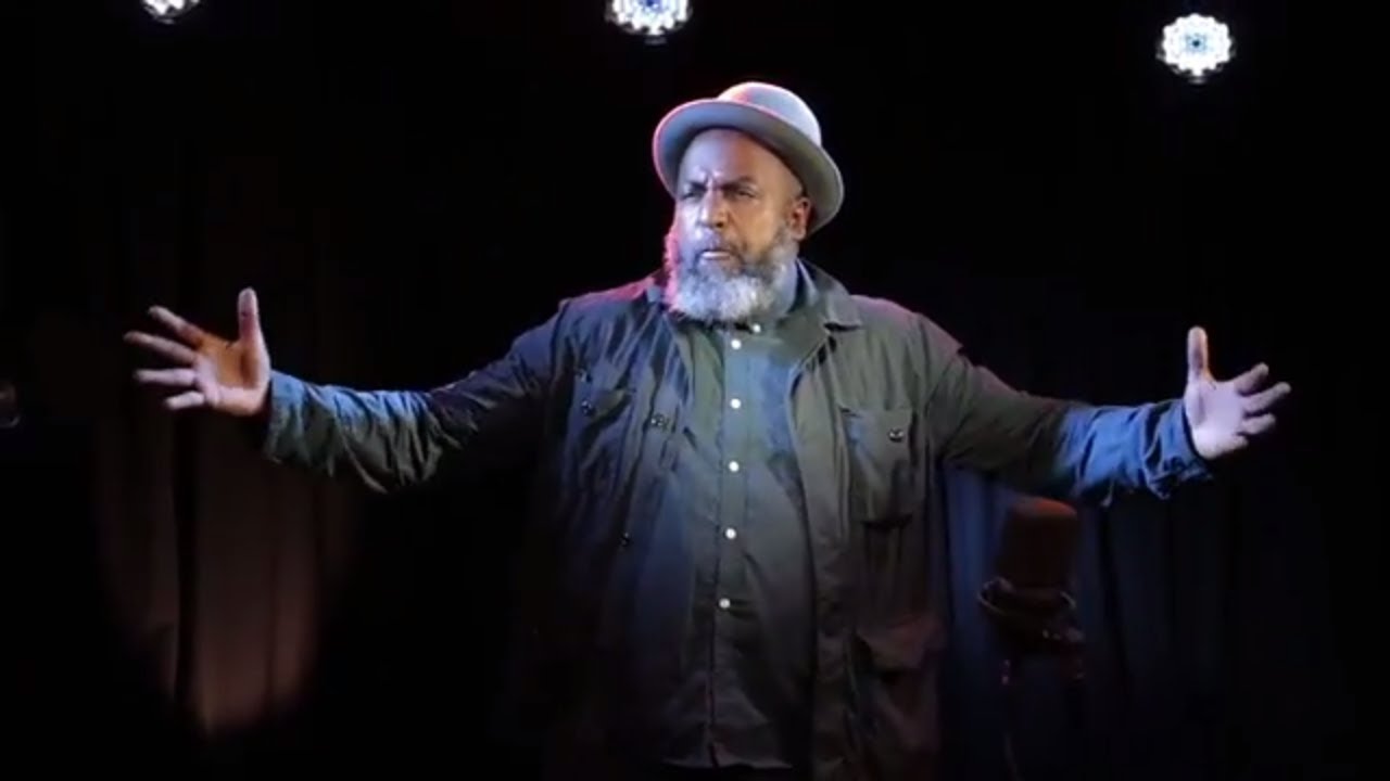 england traduccion Roger Robinson - 'Walk with Me' (Apples and Snakes: Blackbox)