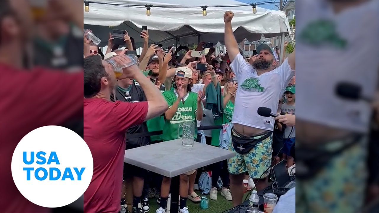 Beer anyone? Jason Kelce beats fans in a drink-off during fundraiser | USA TODAY