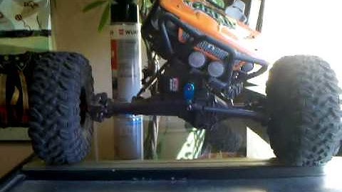 Axial Wraith stock suspension mods