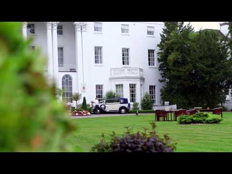 Linara ClWedding Carsic Wedding Cars | Beaumont Hotel Wedding Fair | Surrey