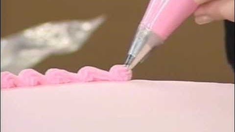 Wilton Icing Shells & Rosettes for Cake Decorating | A.C. Moore