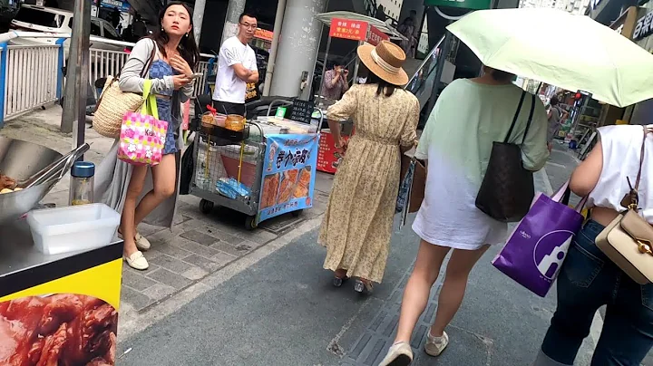 经济萧条下城中村的生意很惨淡，络绎不绝的人很少消费 - 天天要闻