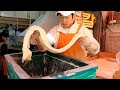 시장 칼국수 1등~ 3대째 손칼국수로 유명한 동묘시장 맛집 Handmade Noodles Making Master (kalguksu)