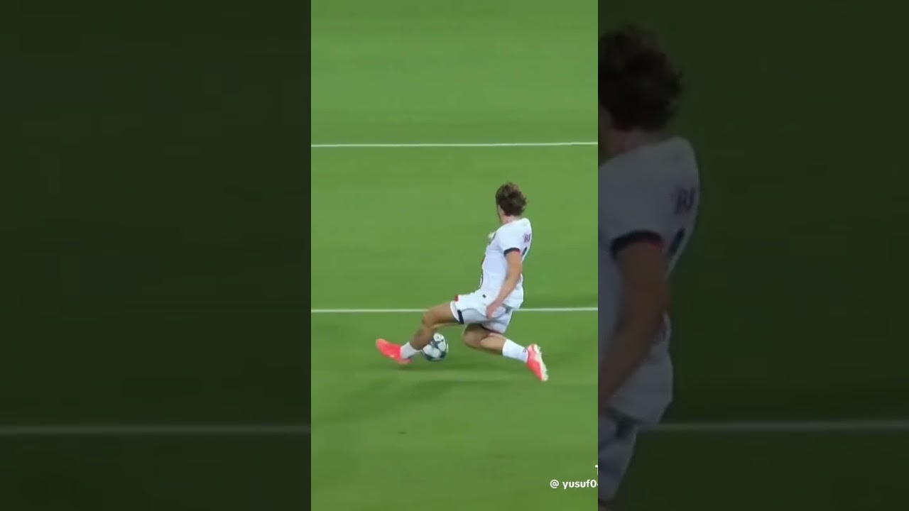 "Mastering the Art of Anticipation: Ilya Zabarnyi’s Defending Technique 