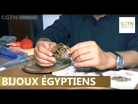 Vidéo: Bijoux égyptiens Antiques En Fer Météorite - Vue Alternative