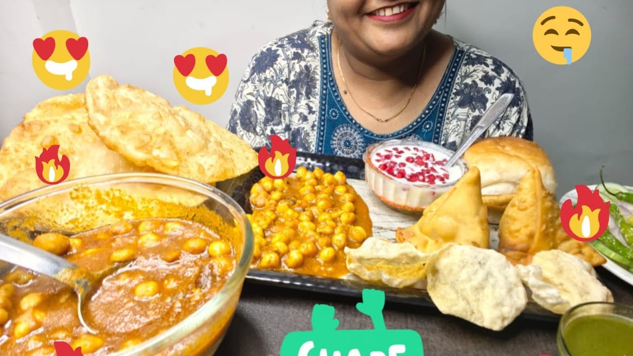 ASMR: EATING CHHOLE BHATURE,SAMOSA,VADA PAV, CUSTARD, SALAD, PAPAD,&FANTA#mukbang#asmr#food#viral 