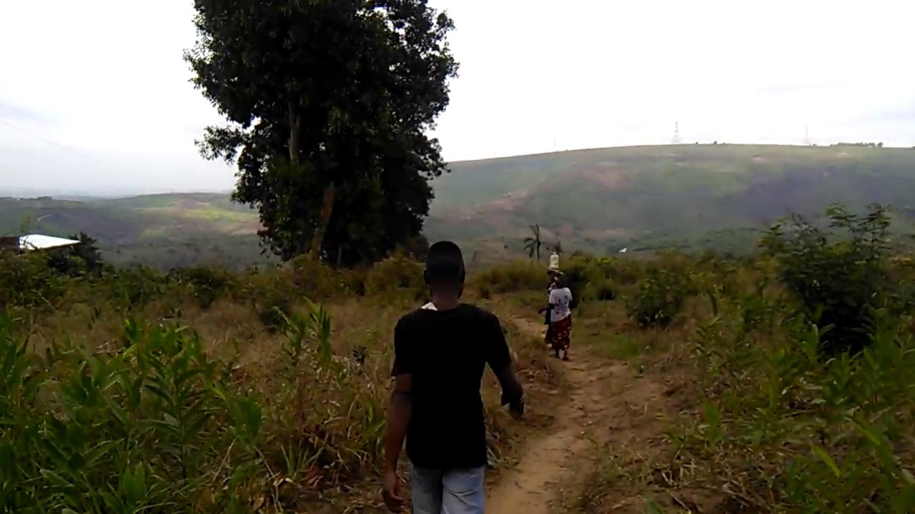 Congo Kinshasa Vlog 1 Terrain de Mitendi avant Migandi Kongo Central 2017 Oct  PropertyShow Congo