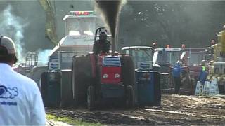 TPmoviechannel - The Carpenter loses sledge - Tractorpulling Alphen 2011