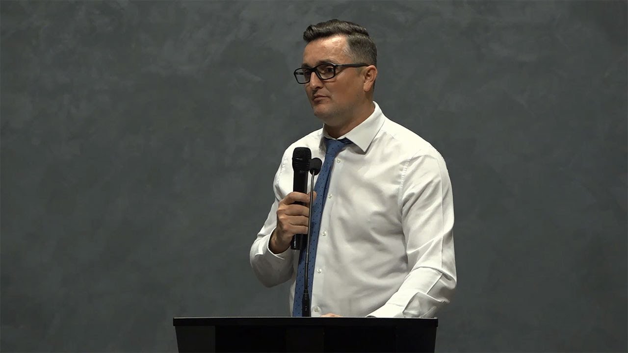 Darius Zaharia - Ce să nu faci când vremurile sunt grele?