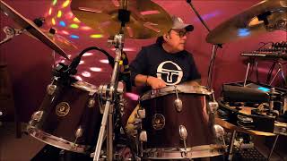 SEASONS IMMATERIAL de Adrian BERANGUER avec arrangement partie drums de Jean-Marie...
