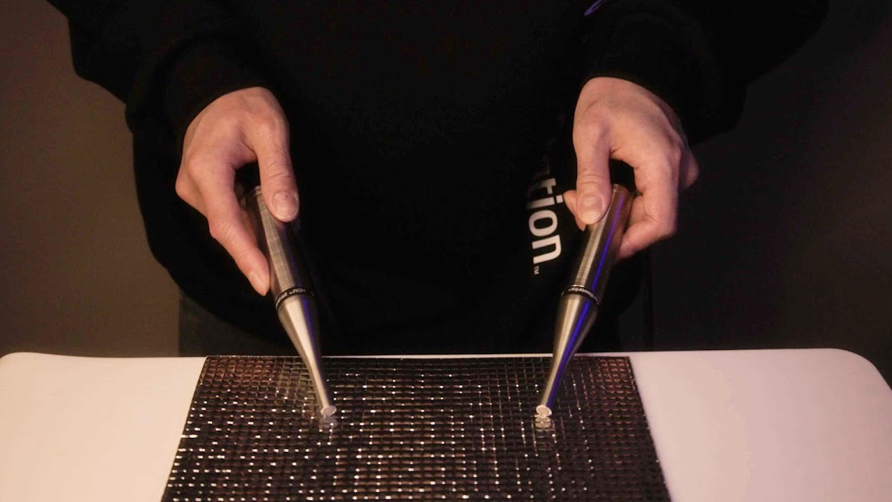 鼓膜に響くペンシルマイクの音 (声あり ASMR)