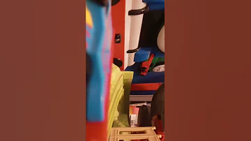 Thomas Friends 4D Bubbling Boilers Crash 