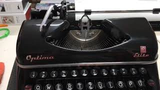 Optima Elite 2 - 1954 - Vintage Portable German Typewriter