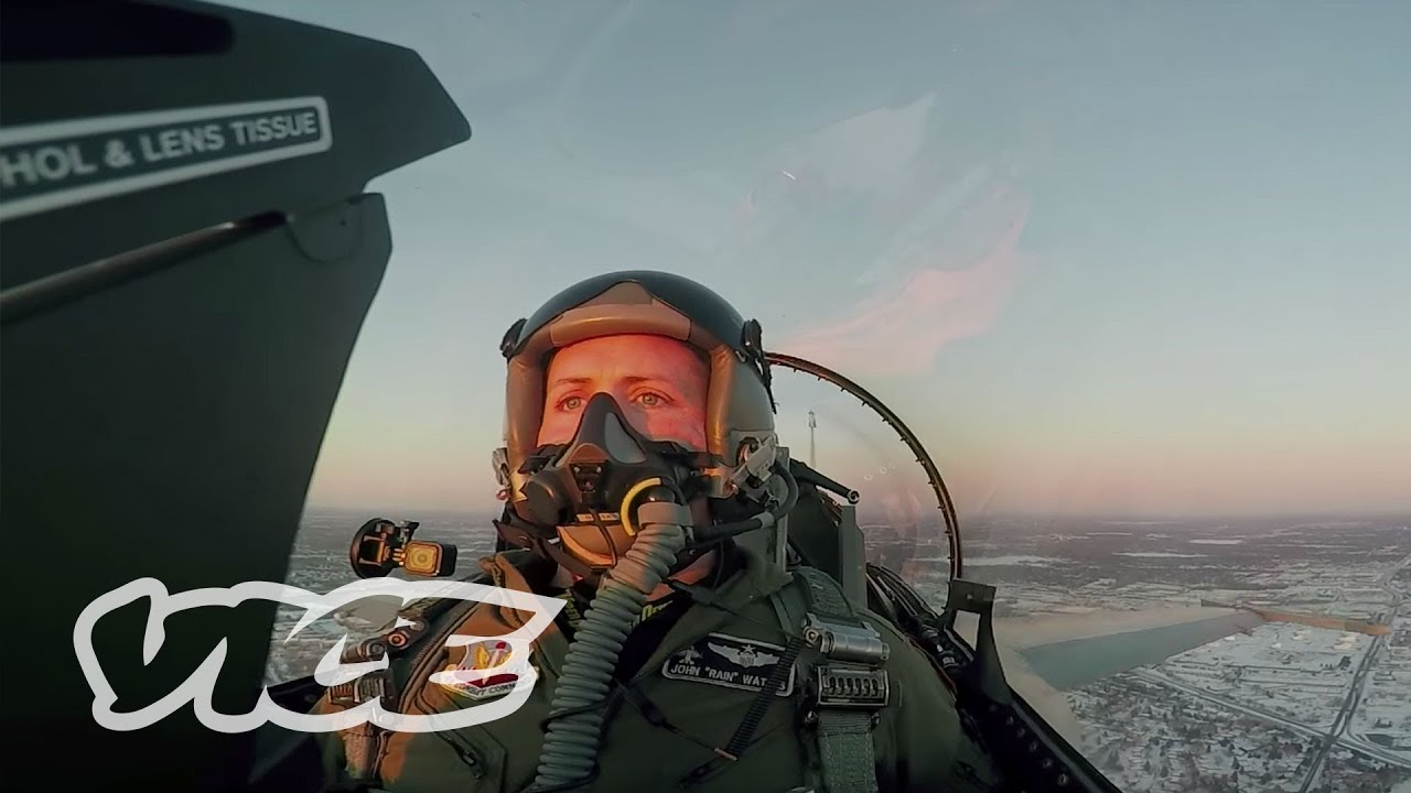 We Rode Shotgun in a Air Force F-16 Over the Super Bowl