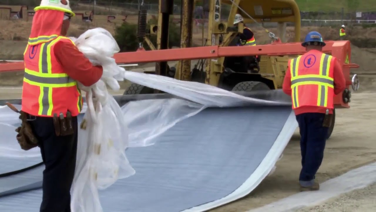 2016 - Coletanche - Silverlake Reservoir by Troyer (EN)