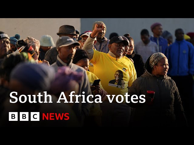 South Africans vote in closest election in 30 years | BBC News class=