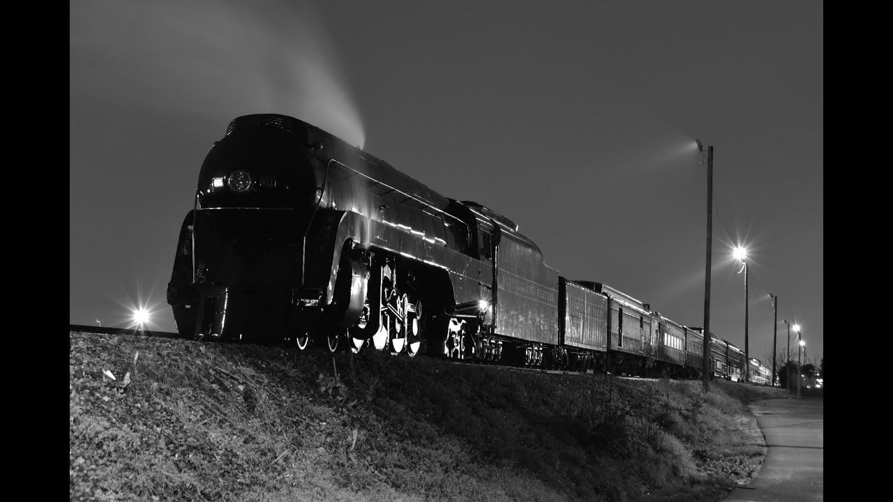 bnsf 5729 NW 611 in the spring