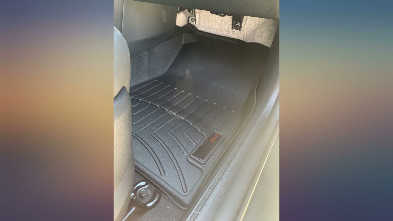 WeatherTech Custom Fit Liner Floor Mats for 2021 Kia Seltos, Full Front