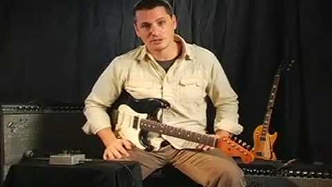 Electro-Harmonix - Octave Multiplexer - Demo by Dan Miller - Analog Sub- Octave Generator