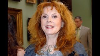 Как Николай Караченцов помог Кларе Новиковой родить дочь Как Николай Караченцов помог Кларе Новиковой родить дочь