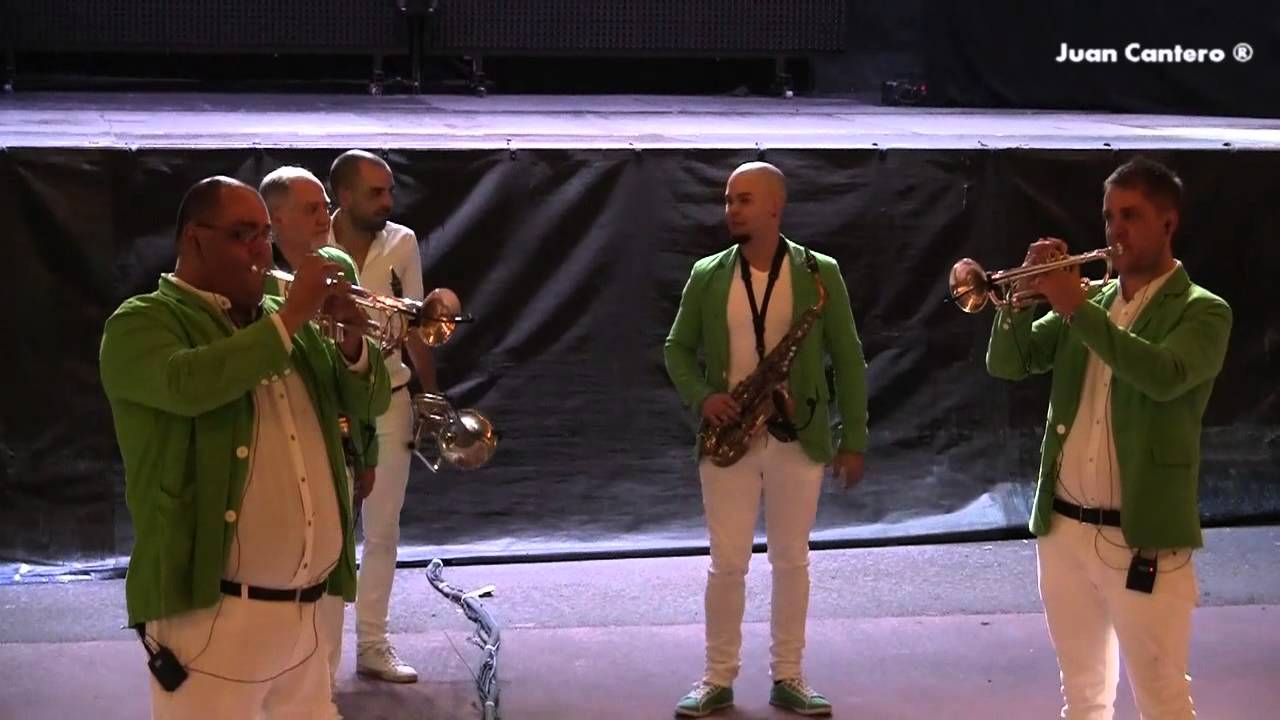 Fania Blanco Show 2015-Pasodoble Islas Canarias-Abegondo, A Coruña ®Juan Cantero