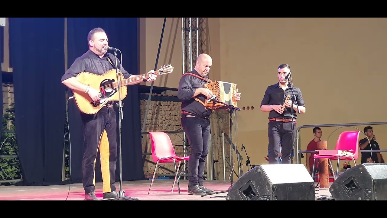 A Ballare (Roberto Fadda, Emanuele Bazzoni, Michele Deiana) - Campidanese