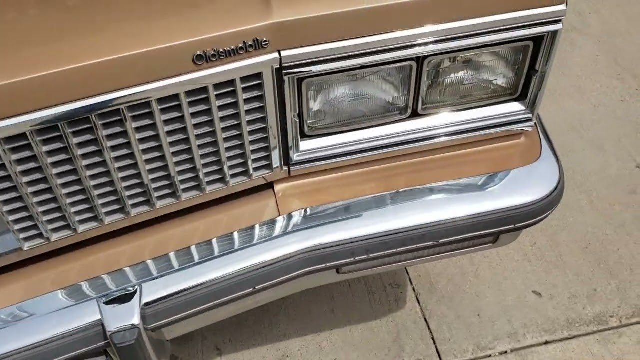 1989 Oldsmobile Custom Cruiser for sale