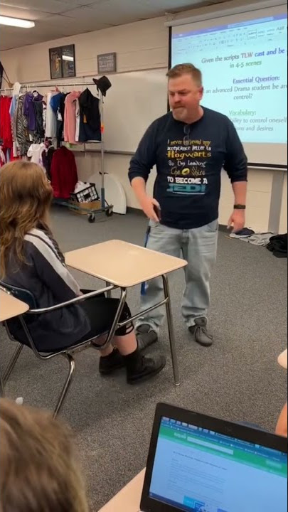 Teacher smashes her phone 📱 😂😂😂😂