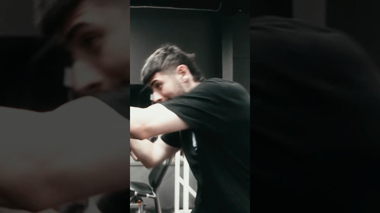 Danny arrons at muscle works 🥊🎥 #dannyaarons #boxing #muscleworks