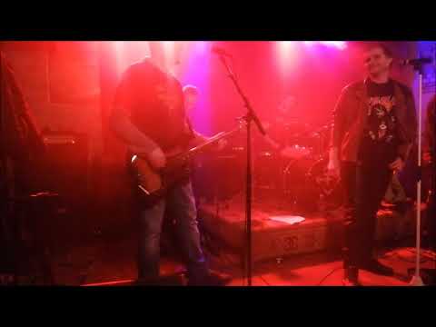 HID zenekar - Nőnek a fák ( fuck )