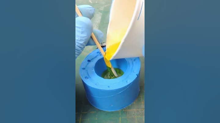 Making an amber piece from JURASSIC PARK!!!!! AMAZING.