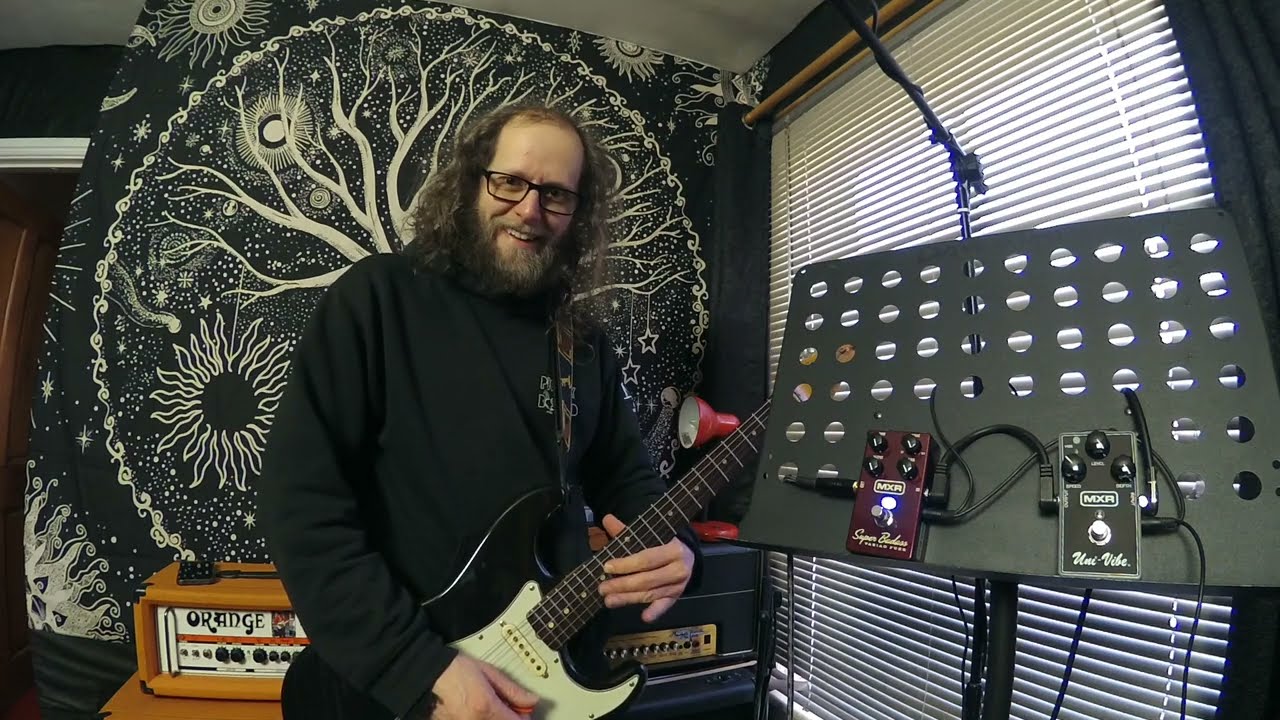 MXR Super Badass Variac FUZZ ! - YouTube