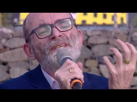 გოჩა ჭაბუკაიძე სიმღერით \"ჩემო სოხუმ ქალაქო\"