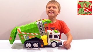 ✔ Dickie Игрушки. Мусоровоз - Машинки для детей / Garbage Truck Toys. Videos for children. VLOG(Всем привет. Мусоровоз Dickie и другие машинки для детей на моем канале! Если Вы любите детские игрушки для..., 2015-10-31T13:14:43.000Z)