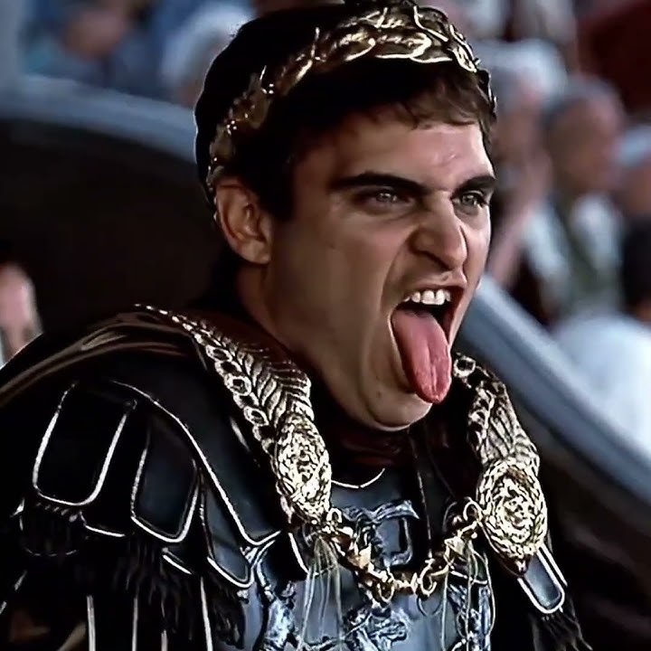 Nobody rocks the emperor vibe like Joaquin 🔥 #joaquinphoenix #commodus #gladiator #gladiator2