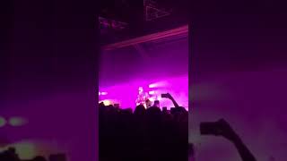 billie eilish-party favor (LIVE)