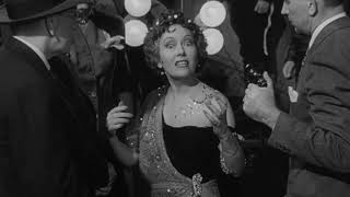 Sunset Boulevard, by Billy Wilder (1950) - All right, Mr. DeMille, I’m ready for my close-up Resimi