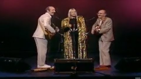 Thumbnail of Peter, Paul and Mary - Puff, the Magic Dragon (25th Anniversary Concert)