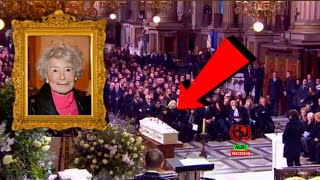 Claude Sarraute Diedclaude Sarraute Has Passed Awayclaude Sarraute