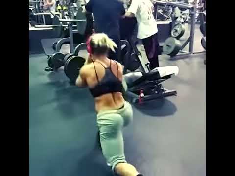 Фитнес модель Larissa Reis