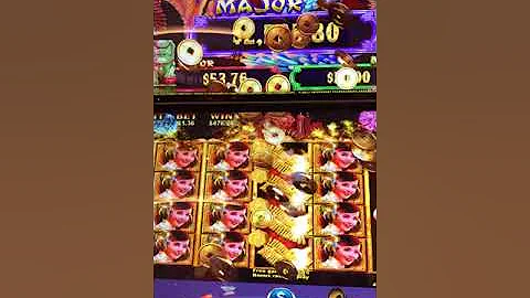 Gold Stacks Hit