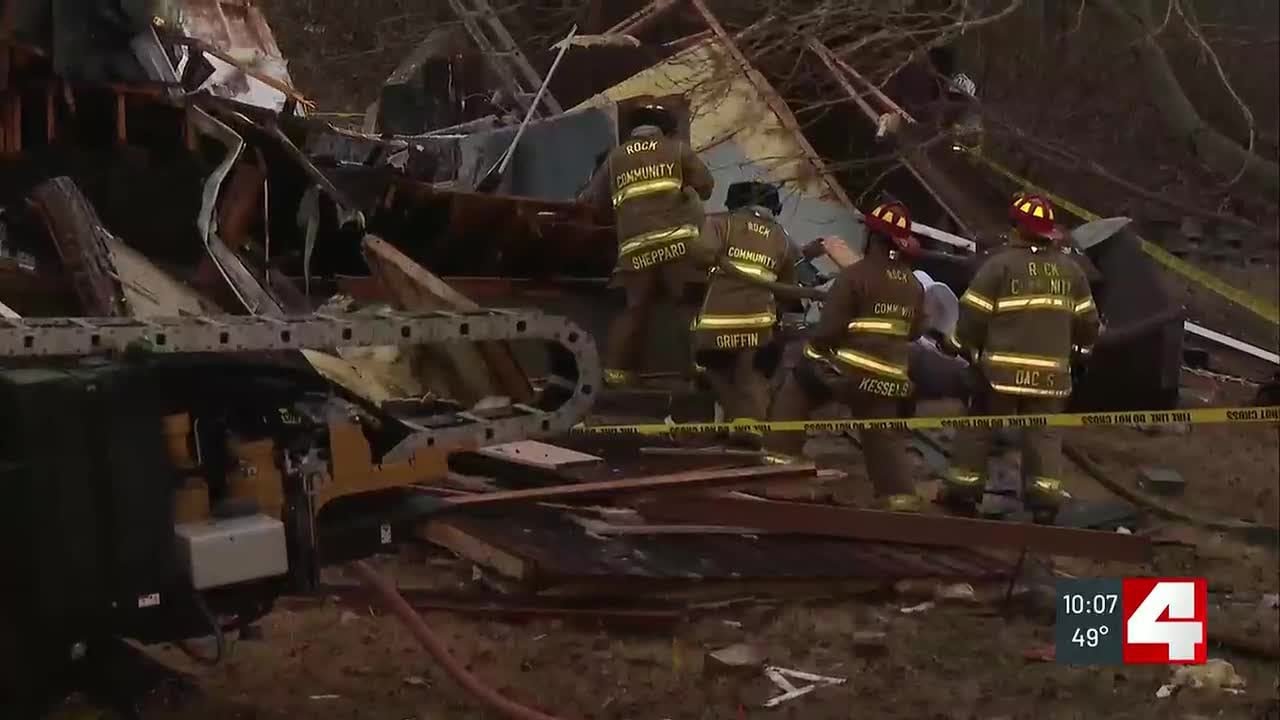 Explosion destroys home in Jefferson County, damages house next door